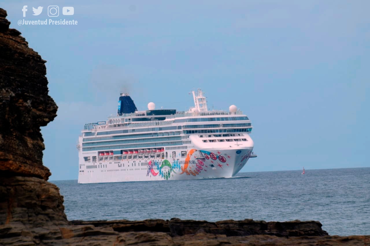 CRUCERO